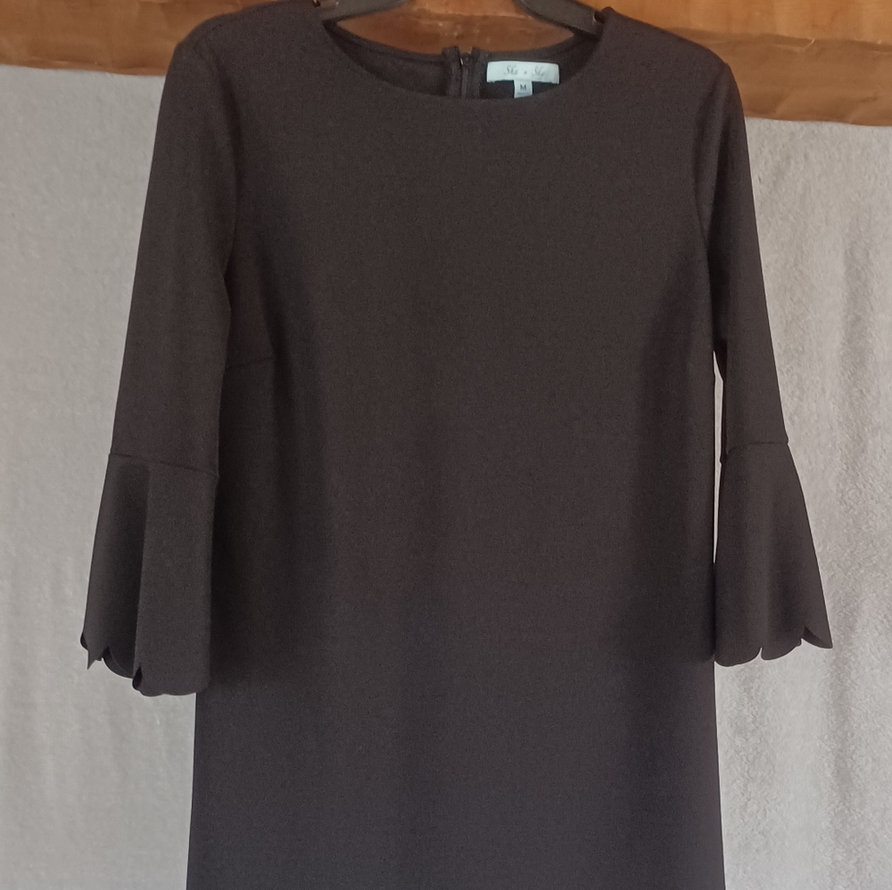 SHE + SKY Solid Black Scalloped Hem Dress Bell Sleeve Office Party Mod Retro M